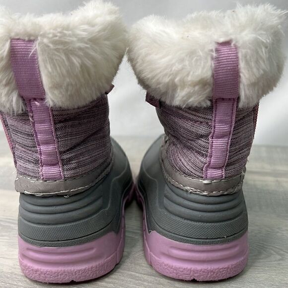 OshKosh B’Gosh purple snow boots size 7 - Picture 8 of 14